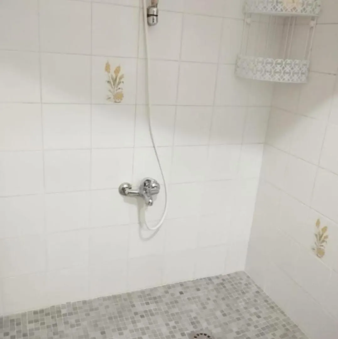 Double Bedroom In Shared Apartment With Balcony And Parking Almunecar Campsite
